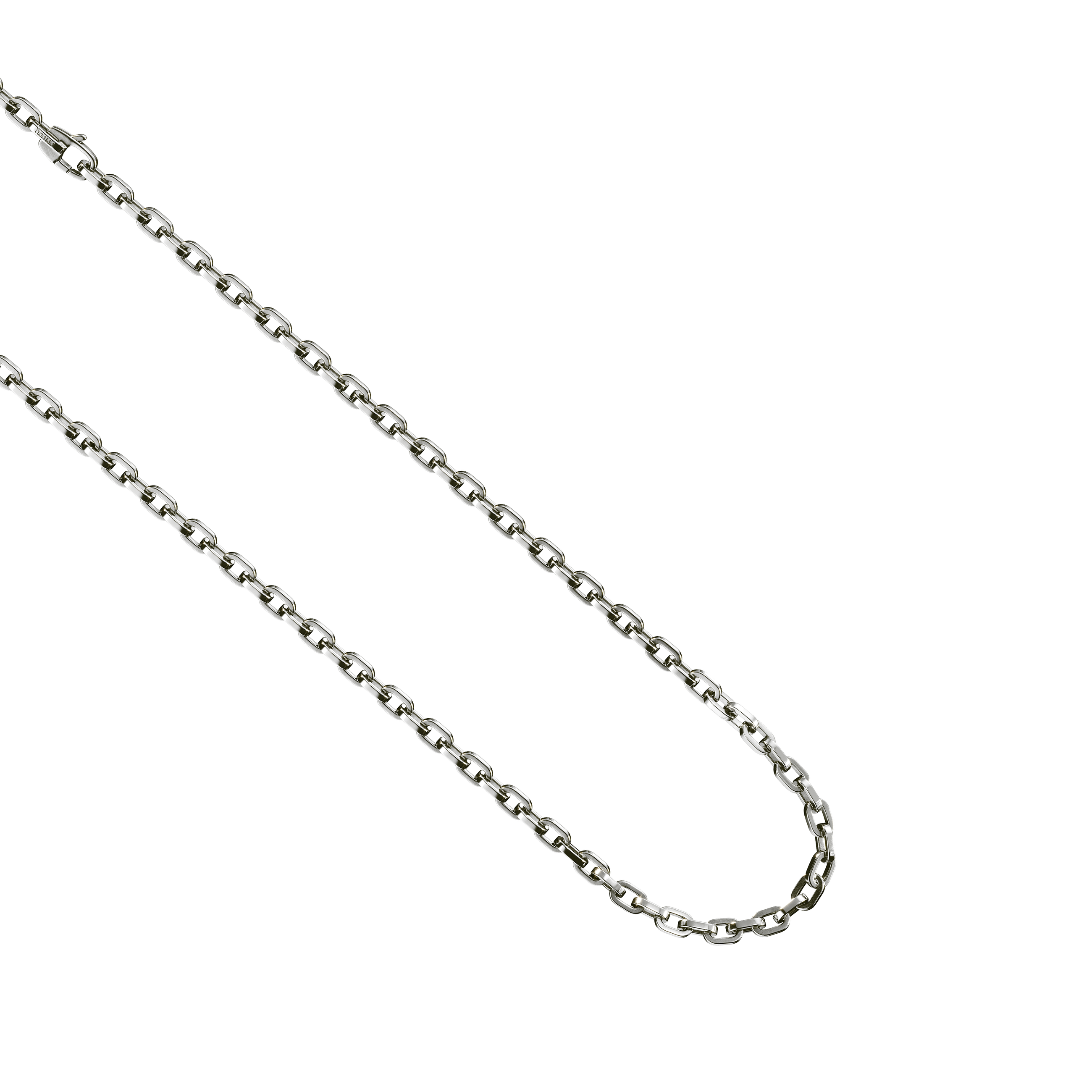 A detail view of Square Cable Chain S