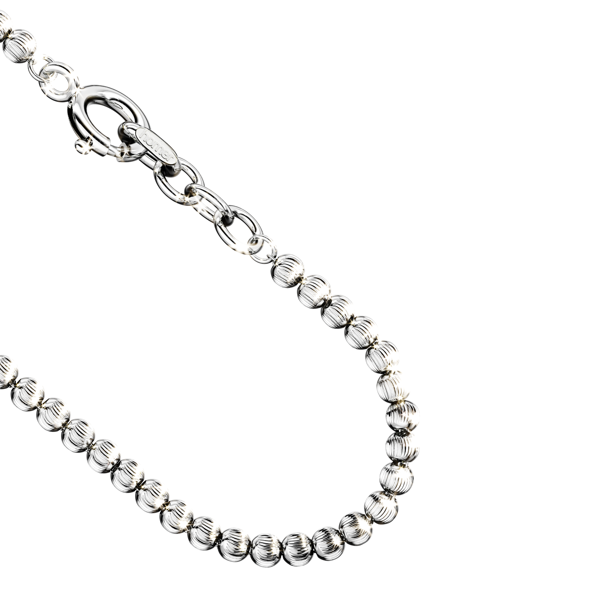 A detail view of Cerra Link Chain Bracelet